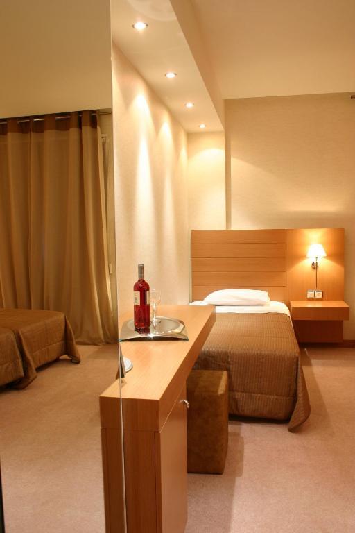 Deves Hotel Nafplio Room photo