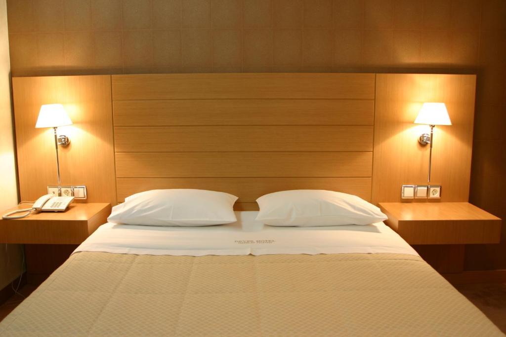 Deves Hotel Nafplio Room photo