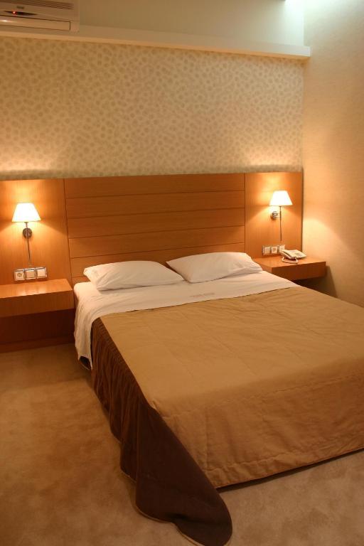 Deves Hotel Nafplio Room photo